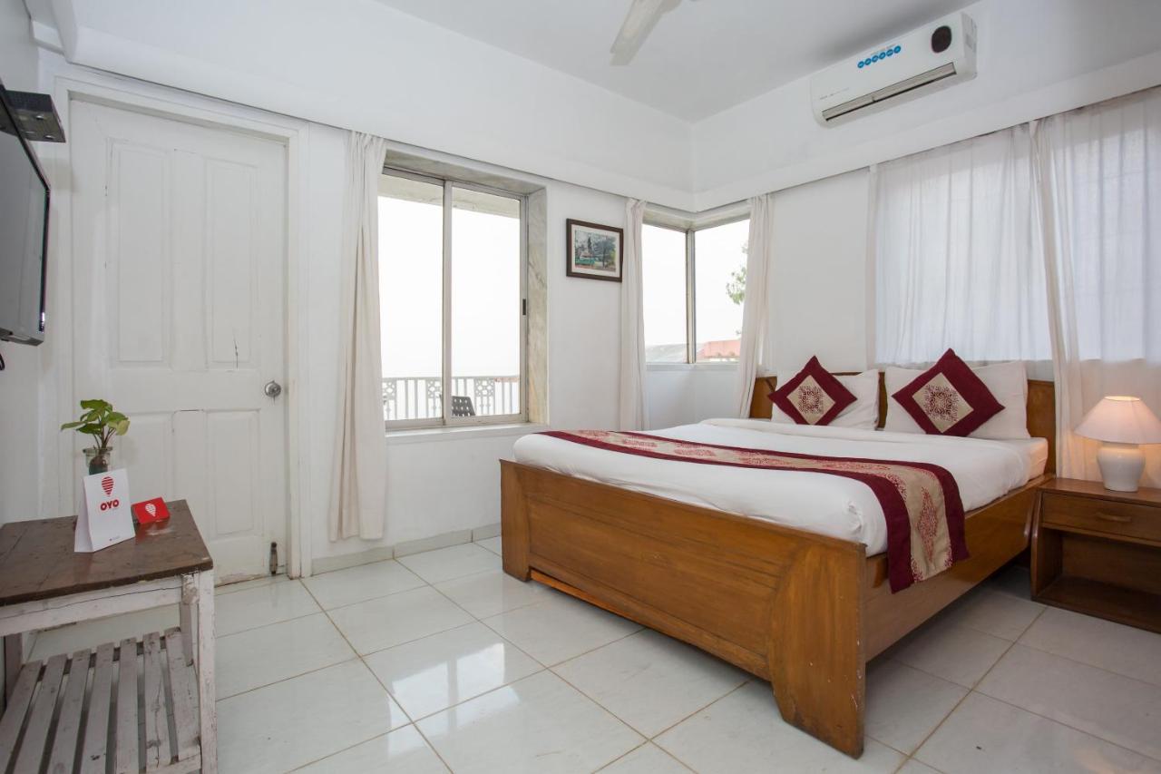 Oyo Flagship Hotel Silver Nest Panchgani Bagian luar foto